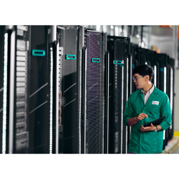 4 HPE NS204i‑u v2 480GB NVMe Hot Plug Boot Optimized Storage Device - Image 1